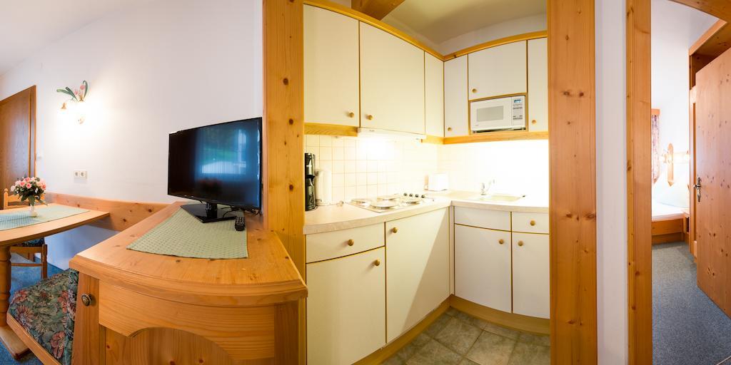 Pension Roasthof Neustift im Stubaital Szoba fotó